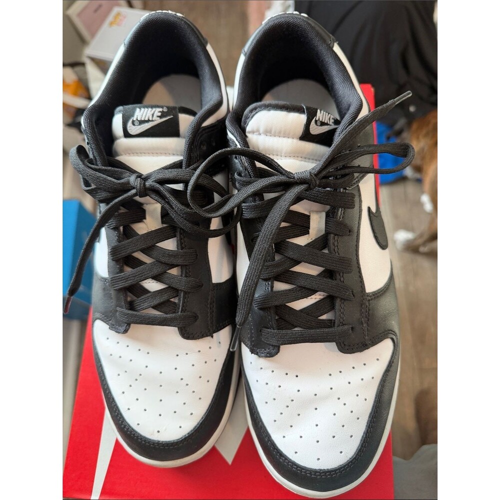 Nike Panda Dunks